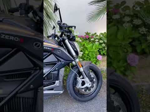 Las motos eléctricas de 250cc: una alternativa eficiente y potente